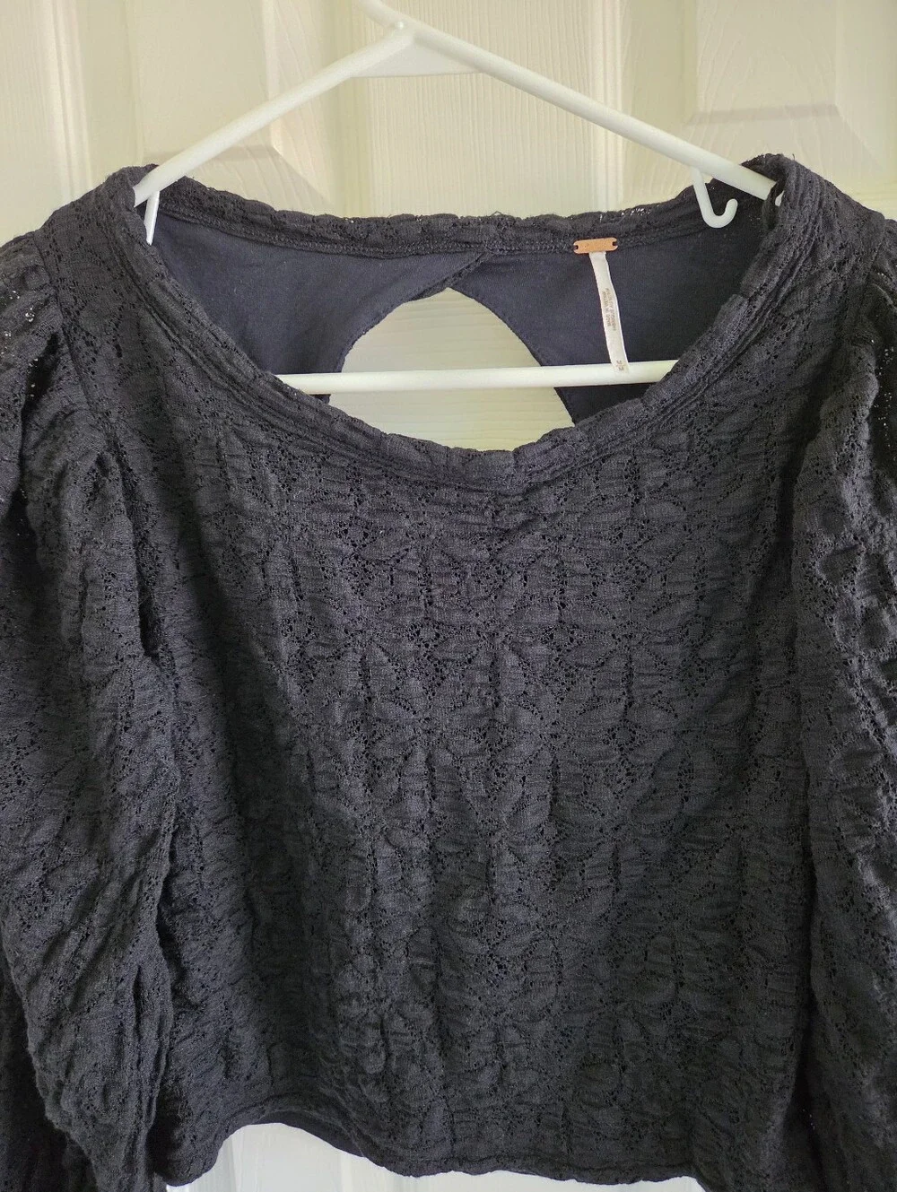 Free People Tea Time Top‎ Black Lace Puff Sleeve Open Back Cropped Blouse Size M